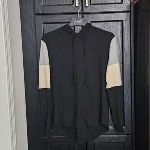 Soft & Lightweight Thin Hooded Top